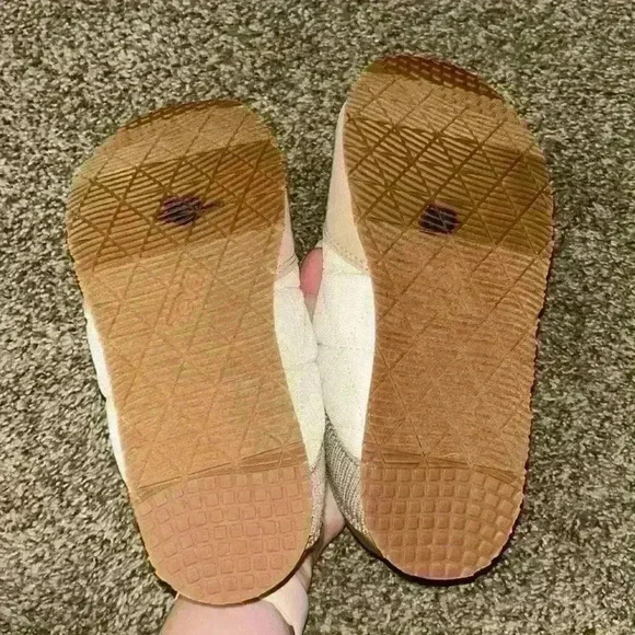 Teva Women’s ReEmber Quilted Tan Booties - Picture 5 of 6